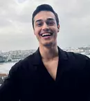 Cine este Kaan Miraç Sezen, actorul din „Ai nimănui”: Meseria neașteptată a părinților săi și motivul pentru care a renunțat la fotbal