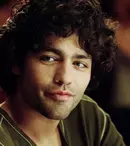 Adrian Grenier nu apare în „Diavolul se îmbracă de la Prada 2”. De ce s-a retras din lumina reflectoarelor și cum arată noua lui viață din Texas