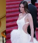 Hande Erçel și Demet Özdemir, spectacol total la Cannes 2026! Cum s-au afișat cele mai iubite actrițe pe covorul roșu