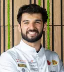 Chef Richard Abou Zaki, pe aceeași scenă cu cei mai mari bucătari ai lumii! Numele uriașe alături de care a strălucit juratul „Chefi la cuțite”