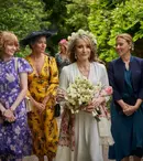 Scarlett Johansson și Kristin Scott Thomas, din nou mamă și fiică pe ecran în „My Mother's Wedding”. Când apare filmul pe SkyShowtime