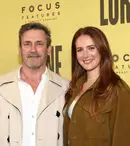 Jon Hamm va deveni tată pentru prima dată, la 55 de ani. Actorul din „Mad Men” așteaptă un copil cu soția sa