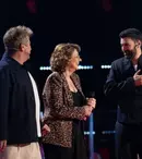 Carmen Tănase a urcat pe scena „Vocea României” și i-a făcut o surpriză lui Smiley. Reacția artistului: „E copleșitor”