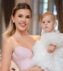 Emily Burghelea, petrecere pentru fiica ei, Elisabeta. Ce a ales micuța de pe tăviță la ruperea turtei