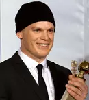 Michael C. Hall învinge cancerul