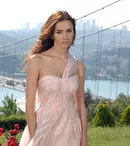 Frumoasa Lale e Penélope Cruz a Turciei
