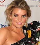 Jessica Simpson muncește din greu ca să redevină o divă