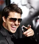 Tom Cruise se bucură de viaţa de burlac