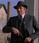 Un comisar acuză