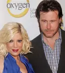 Soţul lui Tori Spelling se tratează pentru dependenţa de sex?