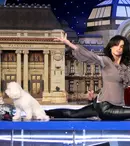 Ramona Bădescu face sfoara pe pupitrul Cârcotaşilor