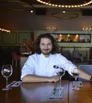 Chef Florin Dumitrescu gătește în scop caritabil