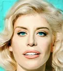 Loredana pleacă în turneul “Reveria”