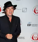 Val Kilmer, lupta cu cancerul și refuzul tratamentelor tradiționale din motive religioase: Povestea unui actor iconic