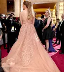 Postul E! stă cu ochii pe ţinutele de la gala premiilor Oscar 2015 | FOTO