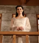 Beren Saat explică de ce nu mai acceptă roluri în seriale. Ce se ocupă acum celebra acriță