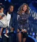 Beyoncé, mamă pentru a doua oară. Cântăreaţa a născut gemeni