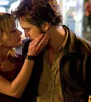 Recomandarea TVmania pentru seara de vineri, 9 martie: „Amintește-ți de mine” cu Robert Pattison și Emilie de Ravin