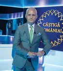 Virgil Ianţu, gazda emisiunii „Câştigă România!” de la TVR 2, se întâlneşte cu studenţii Facultăţii de Istorie din București