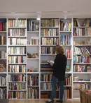 Ce citim vara asta: recomandări de lectură de la Virgil Ianțu, Emma Zeicescu, Rares Năstase și alții