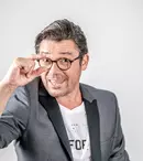 Noul sezon „Te cunosc de undeva!”, care începe pe 8 septembrie, la Antena 1, aduce un nou jurat