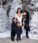 Kim Kardashian a confirmat oficial că al patrulea copil al său va fi cu ajutorul unei mame surogat. Câți copii mai vrea vedeta să aibă
