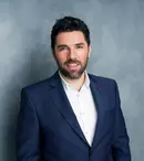 EXCLUSIV. Alex Dima: „Mi-e dor să mă apropii de oameni fără mască, mănuși, suspiciuni”