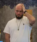 BRomania, prins la volan sub influența substanțelor interzise. Ce a declarat vloggerul