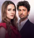 „Ține-mă de mână” revine la TV. Unde putem revedea serialul turcesc cu Alina Boz și Alp Navruz