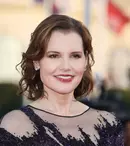 Geena Davis, de nerecunoscut! Cum s-a afișat pe străzile din Los Angeles