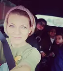 Băiețelul de șapte ani al Danei Nălbaru învață pentru Bacalaureat. Motivul pentru care artista nu i-a trimis la școală pe cei trei copii