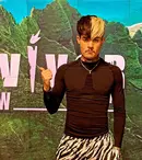 Zanni prezintă „Survivor: Extrashow”. Când este difuzată emisiunea