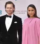 Tom Hiddleston și iubita lui, Zawe Ashton, s-au logodit. Detaliul observat la un eveniment