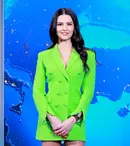 Iulia Pârlea, noua fată de la „Vremea”! Despre prietenia cu Iulia Vântur și pozele cu Nikos Vertis