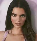 Kendall Jenner, mai provocatoare ca niciodată. A pozat topless la Coachella