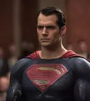 Henry Cavill reia rolul lui Superman, alături de Dwayne Johnson