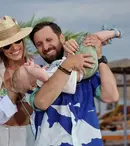 Fiul lui Dani Oțil a împlinit un an! Ce imagine adorabilă a publicat prezentatorul TV cu micuțul