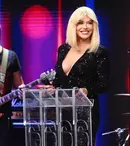 Loredana, imaginea fără filtre. Anca Țurcașiu a postat o fotografie neretușată cu artista de 52 de ani