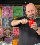 Rețeta lui Cătălin Scărlătescu pentru un drob delicios de Paște. A învățat-o de la bunica lui