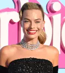Fără roz la premiera filmului Barbie! Margot Robbie a strălucit într-o rochie neagră
