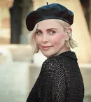 Charlize Theron s-a transformat în Michelle Pfeiffer pentru o zi. Imagini spectaculoase cu celebra actriță
