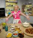 O nouă emisiune la TV Paprika. Când începe „Deserturi Magice cu Prăjiturela”, cu Mihaela Sava
