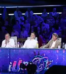 Ediție specială iRoast, înainte de partida România - Elveția. Florin Răducioiu, Helmuth Duckadam, Florin Gardoş şi Ion Crăciunescu, pe lista invitaților