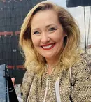 Elena Lasconi, drumul de la sărăcie lucie la scaunul de primar din Câmpulung Muscel: „Ne dădea pâinea pe care o dai porcilor”
