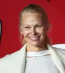 Pamela Anderson, o nouă apariție memorabilă. A atras toate privirile cu noua ei ținută 