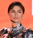 Zendaya a uimit pe toată lumea la premiera „Dune 2”. Actrița a îmbrăcat un costum metalic cu decupaje
