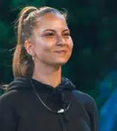 Cine este Mădălina, concurenta care face jocurile la Insula de 1 milion. Trăiește în Spania, de la vârsta de doi ani, și a trecut printr-un divorț