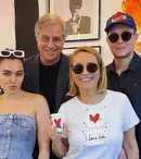 Alexandre Eram, soțul Andreei Esca, a împlinit 54 de ani. Ce surpriză i-au făcut Alexia și Aris la miezul nopții