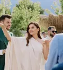 Albertina Ionescu, imagini de colecție de la „nunta grecească”. De la sirtaki și farfurii sparte, la detaliul care a făcut deliciul invitaților în Thassos