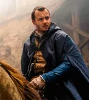 „Shardlake”, un nou serial marca Disney+. Este inspirat de o serie literară de succes și spune povestea crimelor din Anglia tudoriană